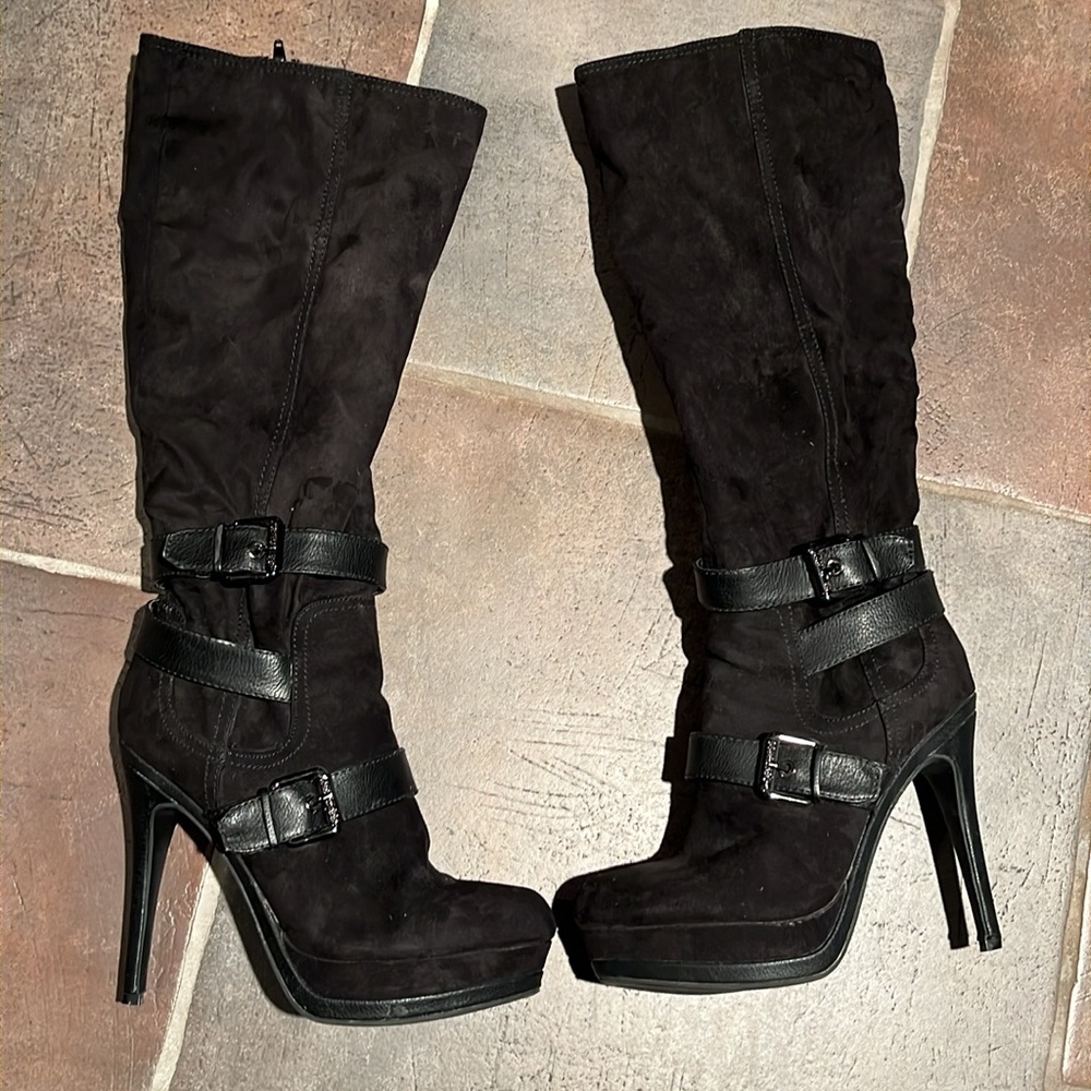 G by Guess Stiletto Black zip up boots 5” heel & strap design Sz 10